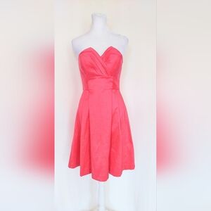 Calvin Klein Size 2 Strapless Pleated Front Cocktail Formal Dress Pink